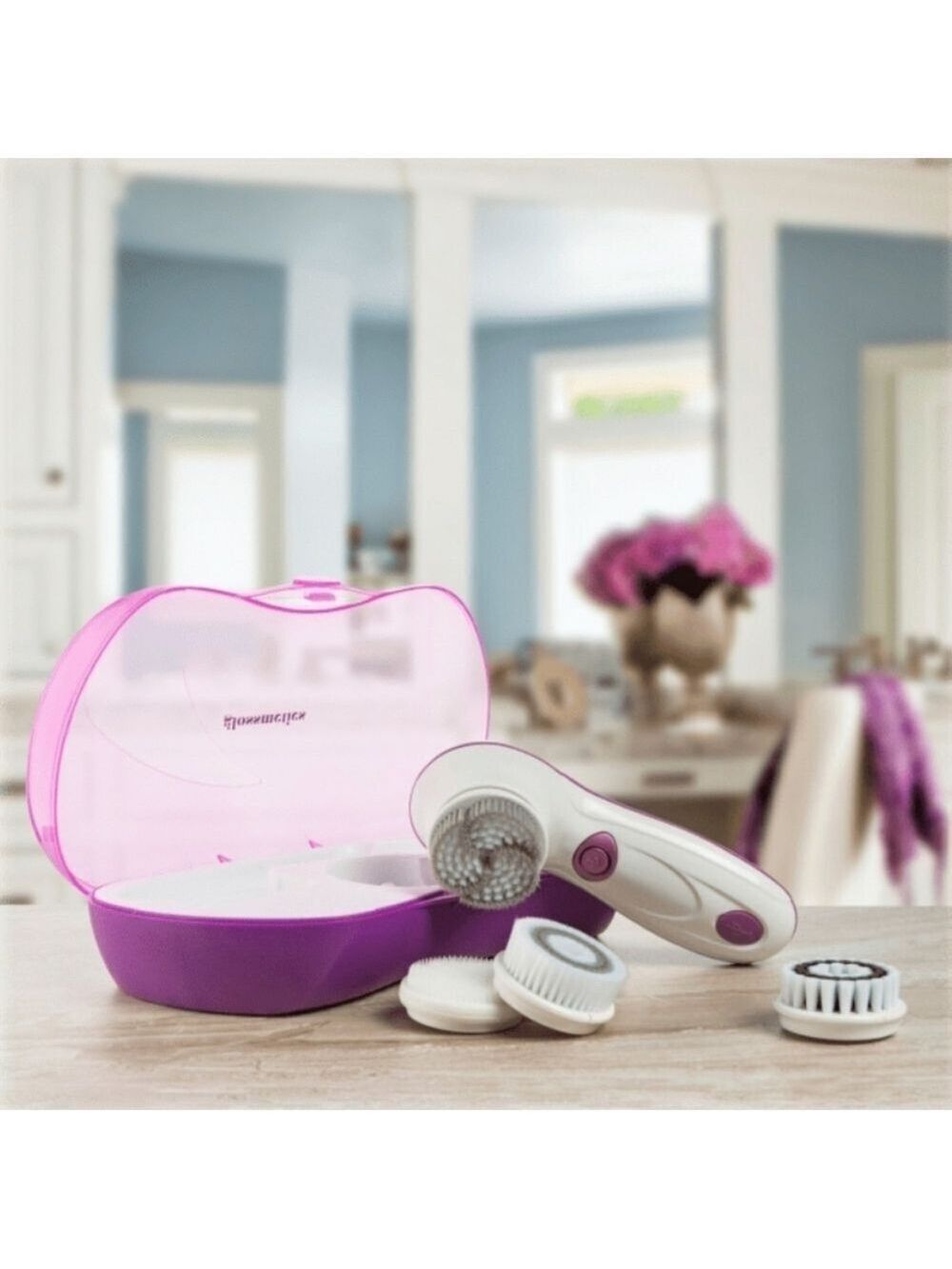 GLOSSMETICS FACIAL CLEANSING AND EXFOLIATING BRUSH SET